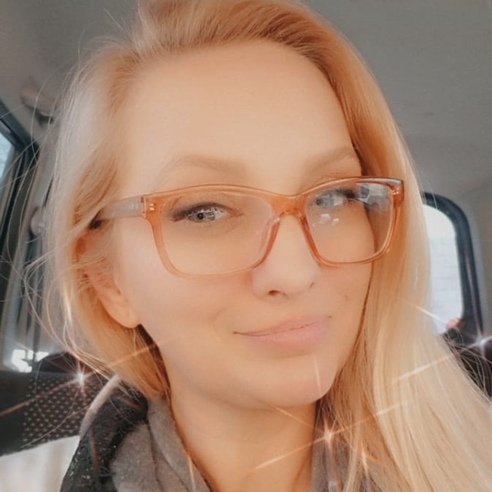 Meet your Posher, Marcia